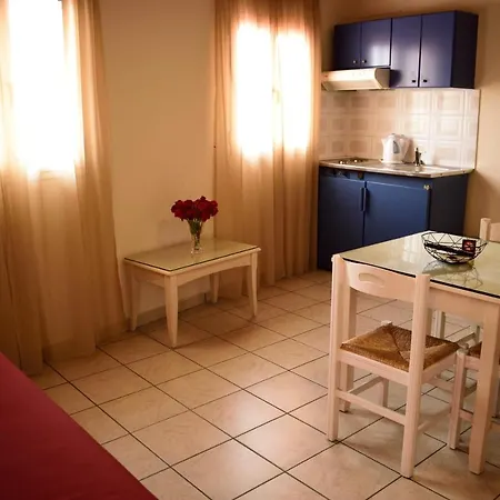 Jechrina Lejlighedshotel Kato Daratso